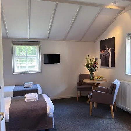 Landgoed Culitsrode 公寓式酒店 3*